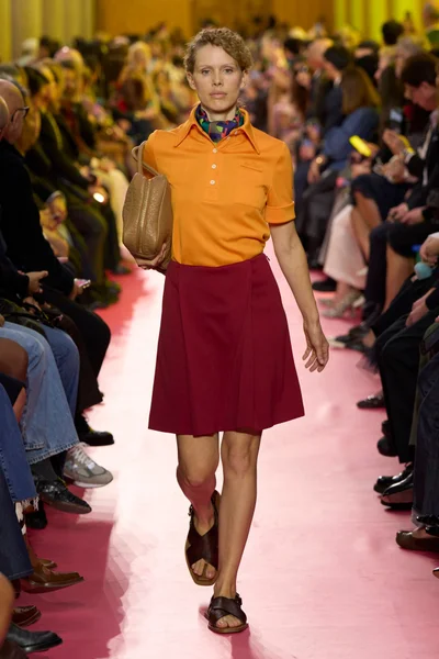 Look 40